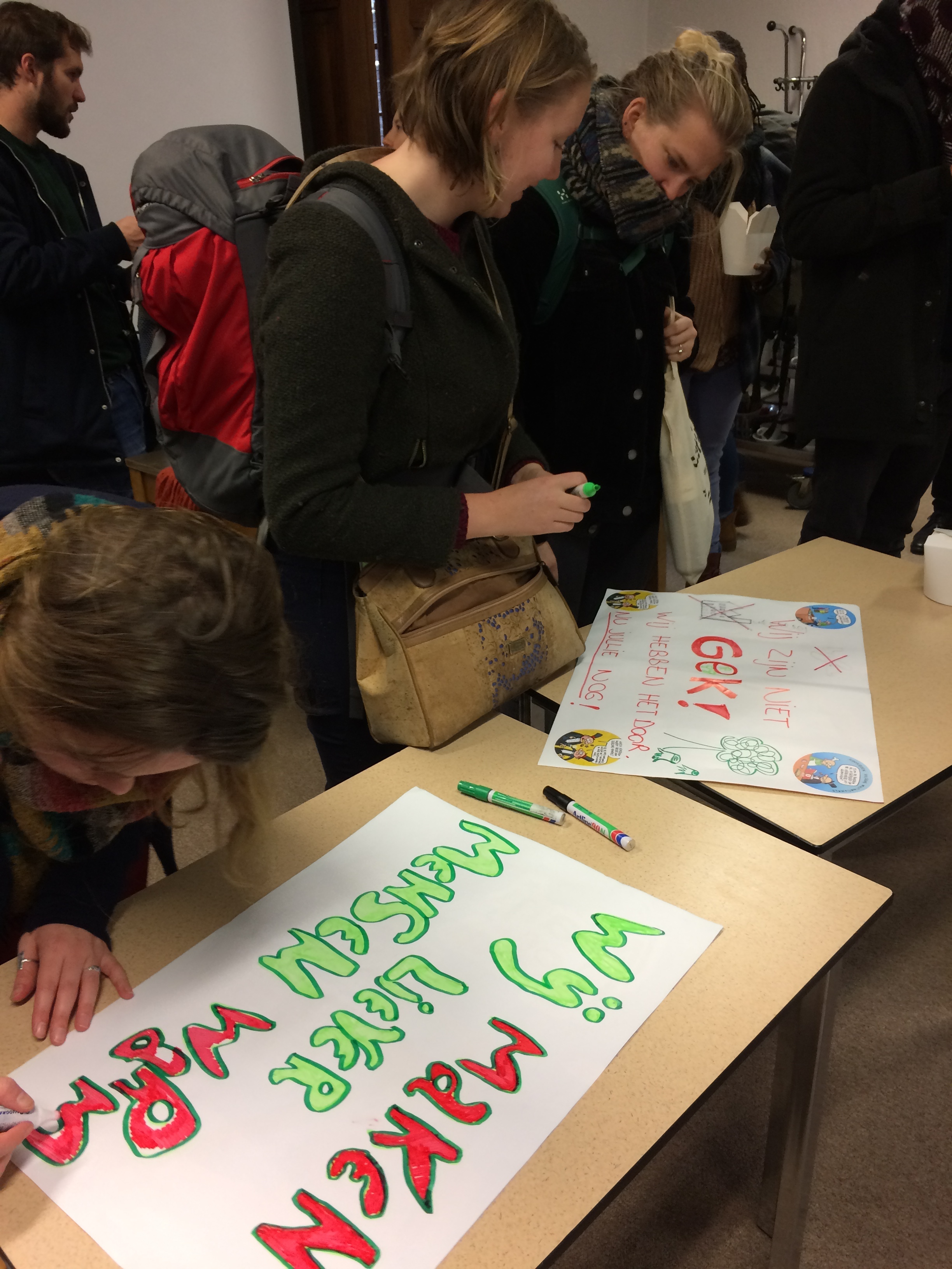 Nog snel een 'spandoek' maken voor 'Claim The Climate'!