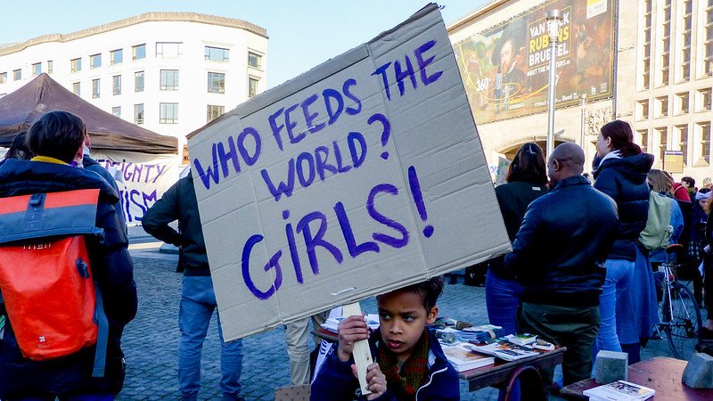 Who feeds the world?.jpg Who feeds the world?.jpg