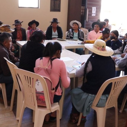 Middenveld in Aiquile verzamelt voor beleidswerk rond voedsel