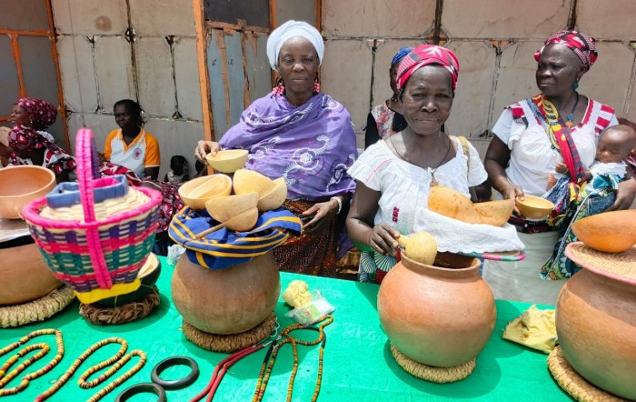 Bèka in Burkina Faso viert traditionele gerechten met dorpsfeest