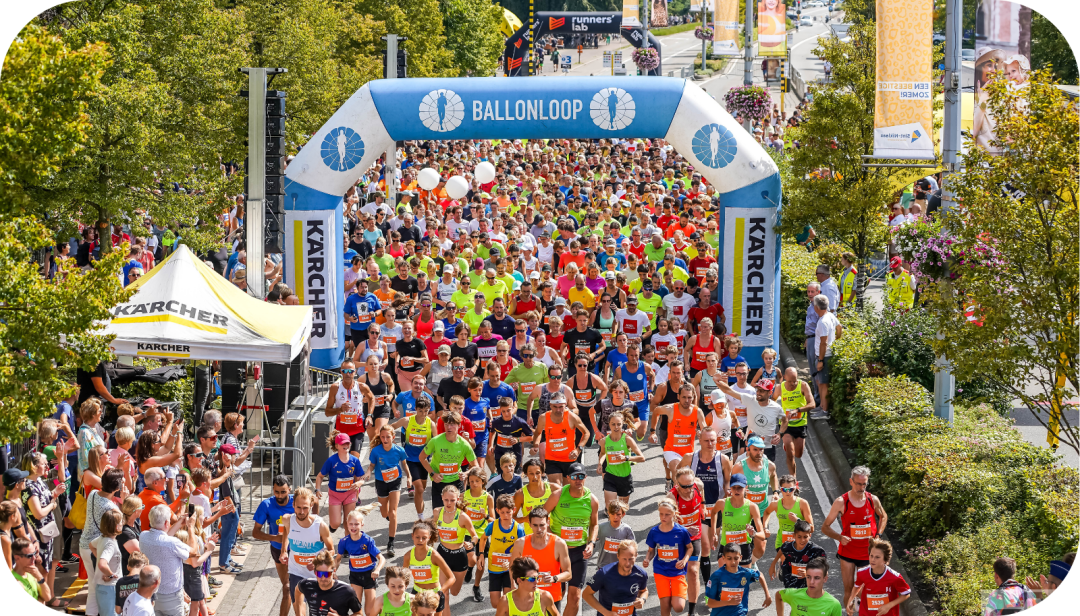 foto van de start van de Ballonloop