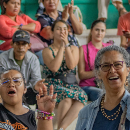 Comunidad del agua in Bolivia wil watercyclus Amazonewoud herstellen